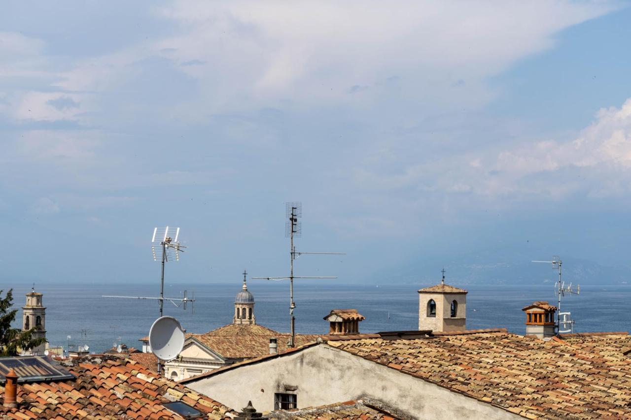 Lapiccolina Apartment Desenzano del Garda Exterior photo